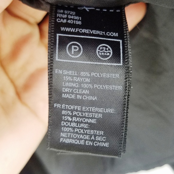 Forever 21 Black Textured Circle Mini Skirt S - Picture 4 of 5